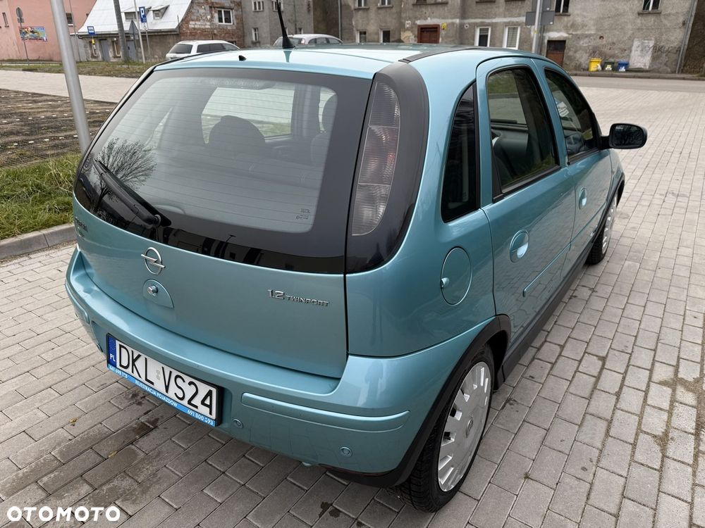 Opel Corsa 1.2 16V Cosmo Easytronic - 12