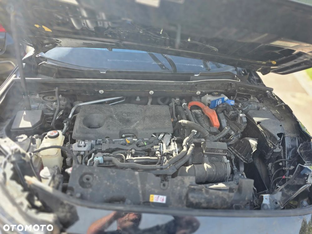 Toyota RAV4 - 11