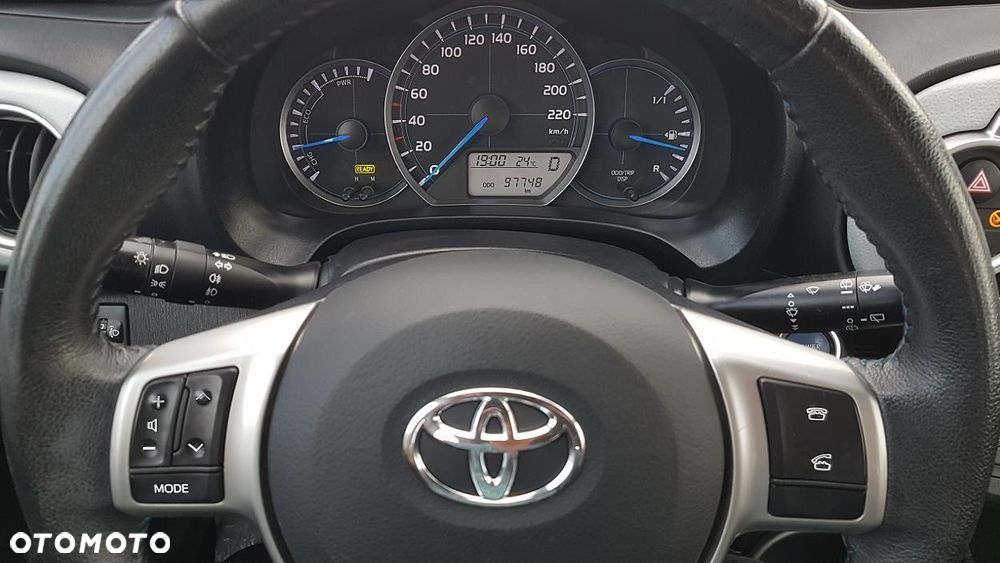 Toyota Yaris 1.5 VVT-i Style Selection - 31
