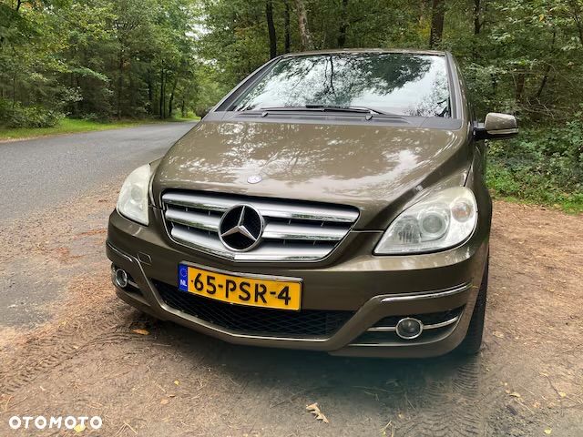 Mercedes-Benz Klasa B 150 Special Edition - 1