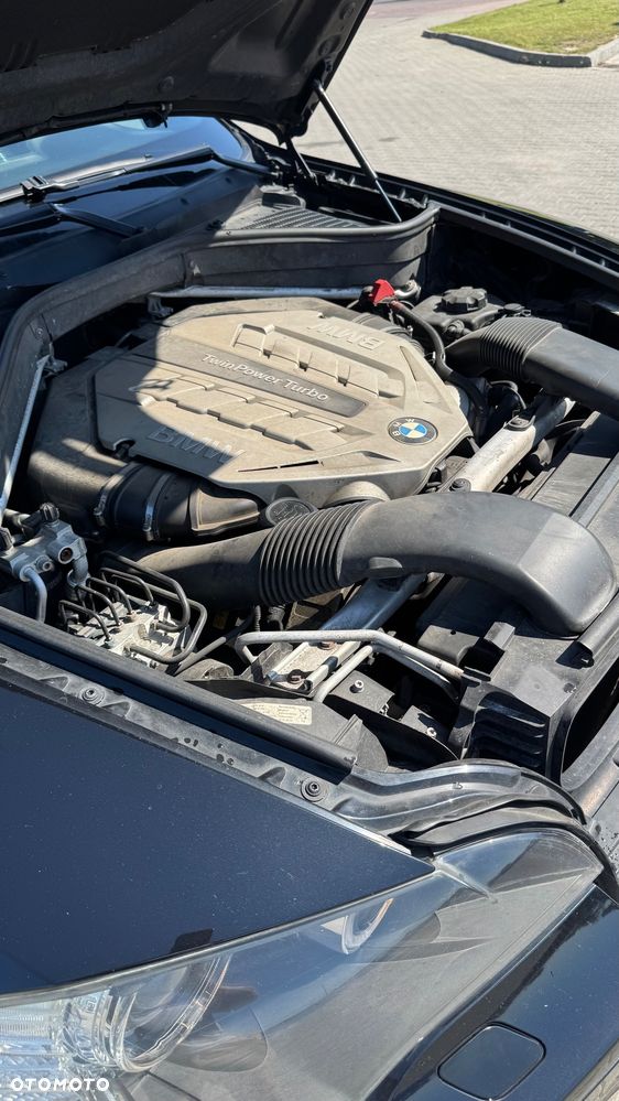 BMW X6 50i xDrive - 32