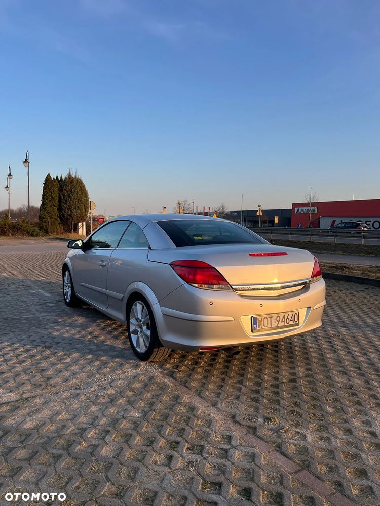 Opel Astra 1.8 Cosmo - 3