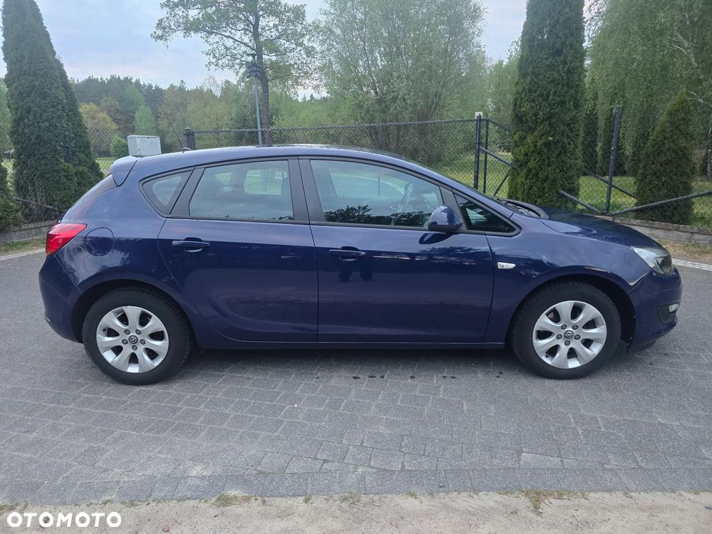 Opel Astra 1.7 CDTI Cosmo - 6