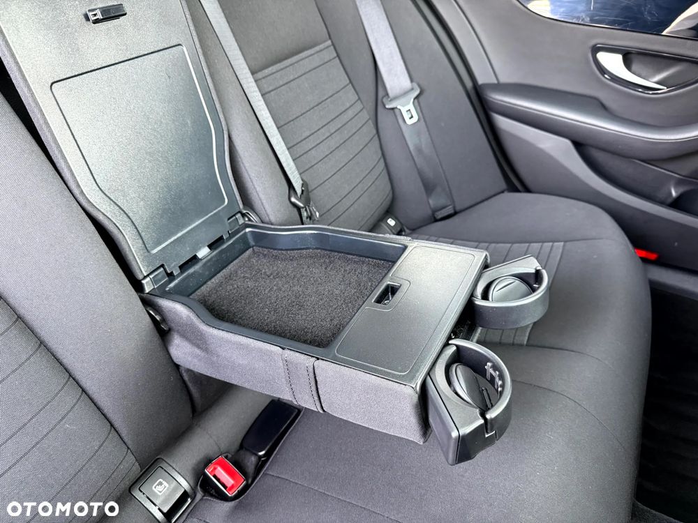Mercedes-Benz Klasa C 220 d 9G-TRONIC Avantgarde - 25