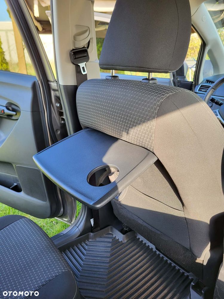 Toyota Verso 2.0 D-4D 5-Sitzer Executive - 22