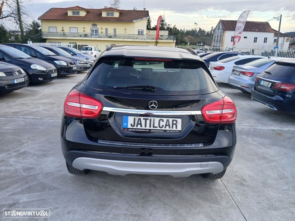 Mercedes-Benz GLA 200 (CDI) d 7G-DCT - 7