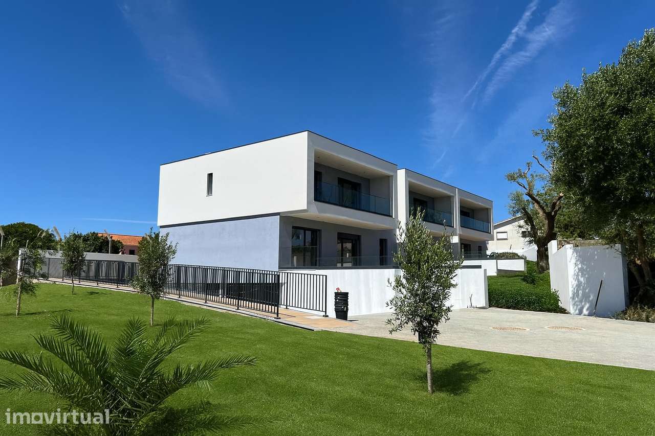 Moradia T4, com Jardim e Piscina Privada | Manique, Cascais - Grande imagem: 2/34