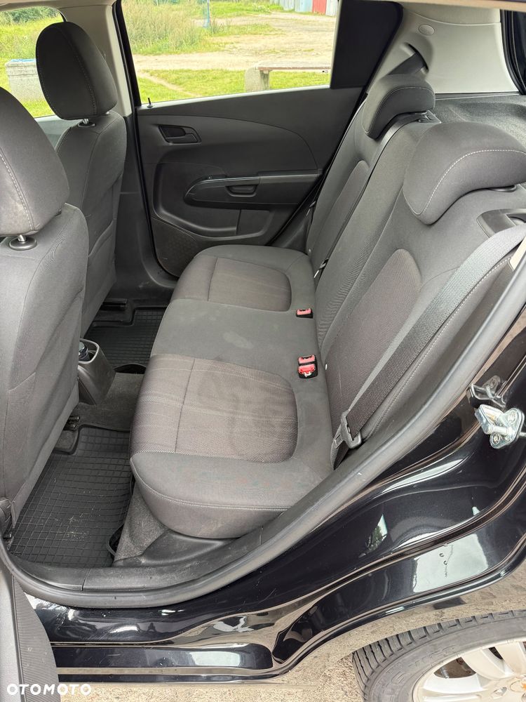 Chevrolet Aveo 1.4 16V LT - 14