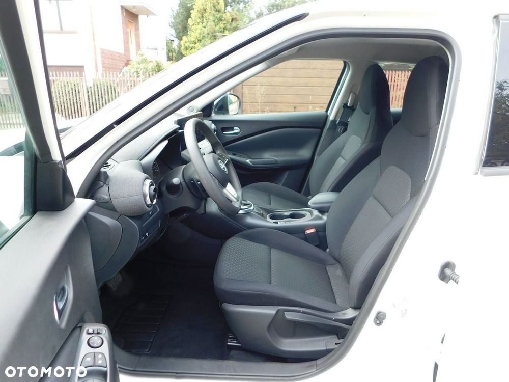 Nissan Juke 1.0 DIG-T Acenta DCT - 13