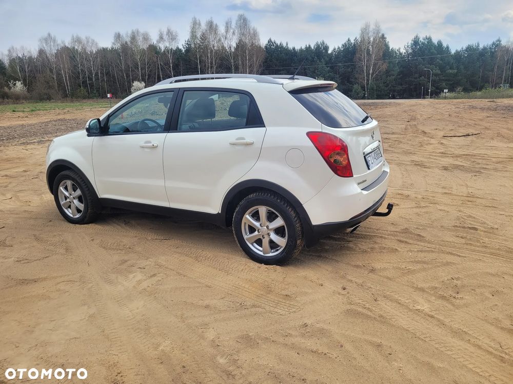 SsangYong/KGM Korando 2.0 E-XDi DPF 4WD Quartz - 4