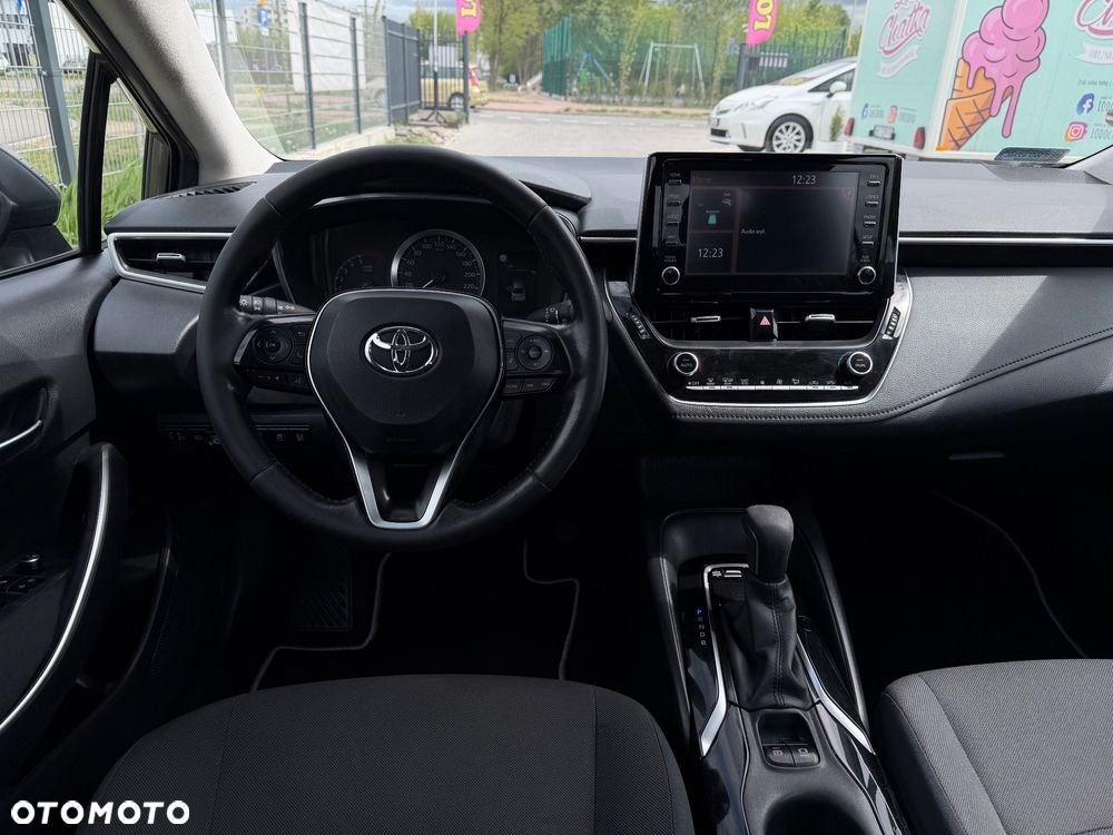 Toyota Corolla 1.8 Hybrid Comfort - 15
