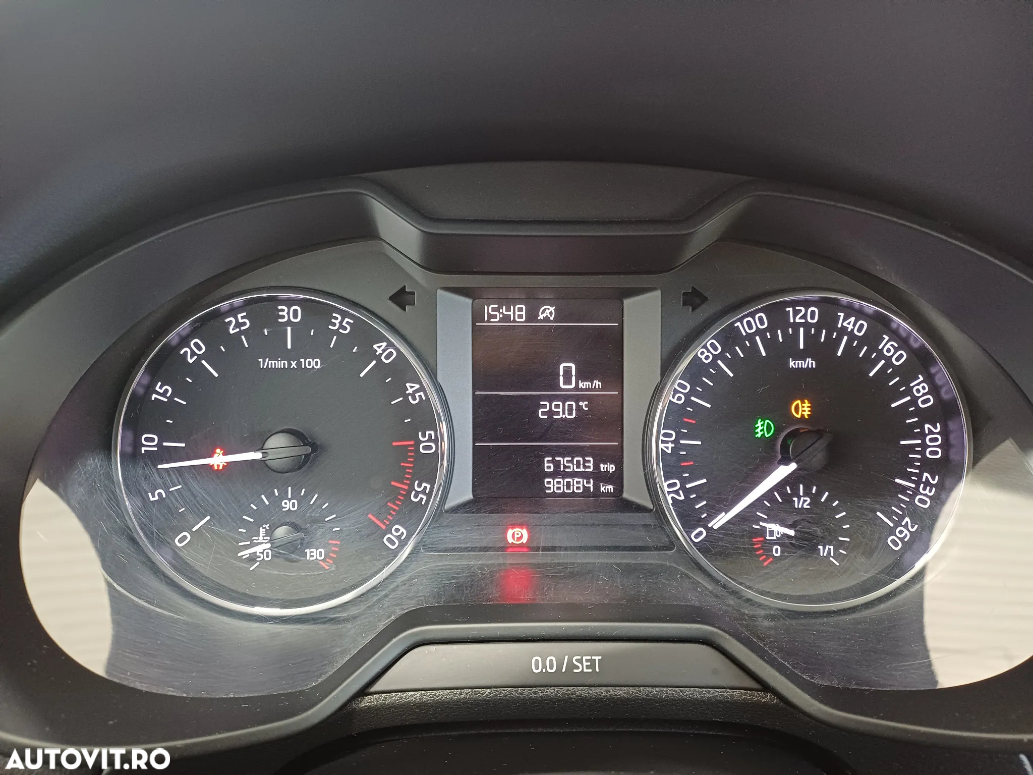 Skoda Octavia 1.6 TDI AMBITION - 10
