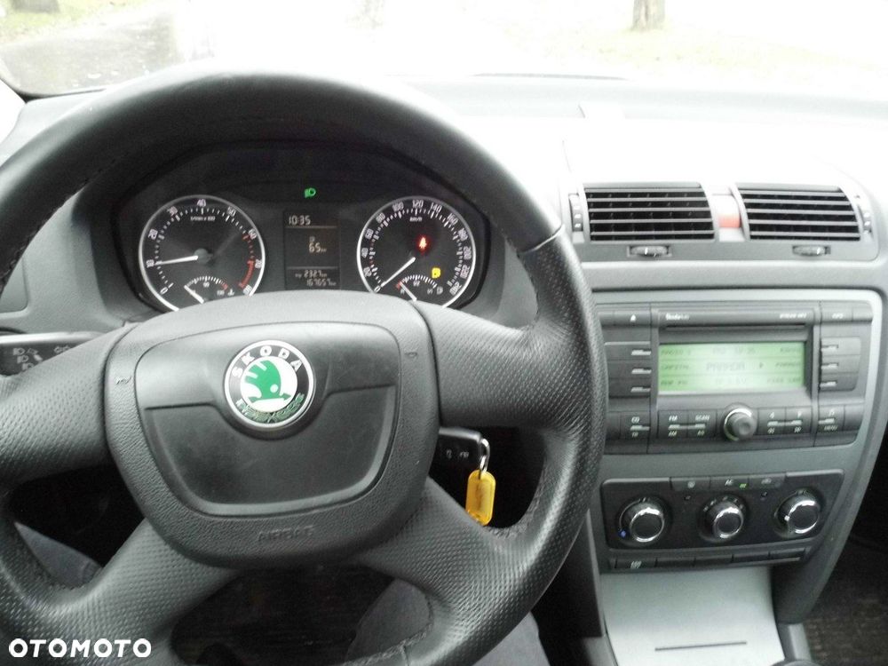 Skoda Octavia - 7