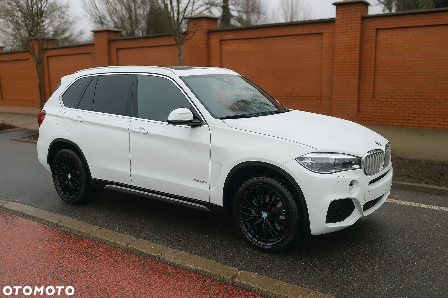 BMW X5 xDrive50i - 1