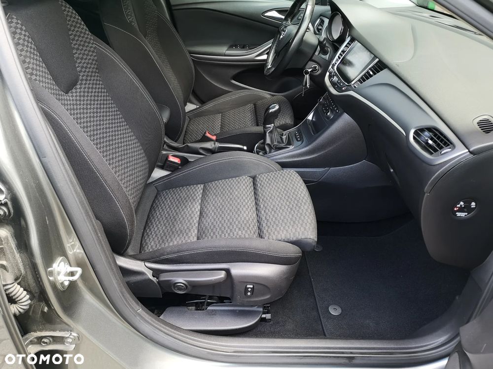 Opel Astra 1.4 Turbo Start/Stop Edition - 26