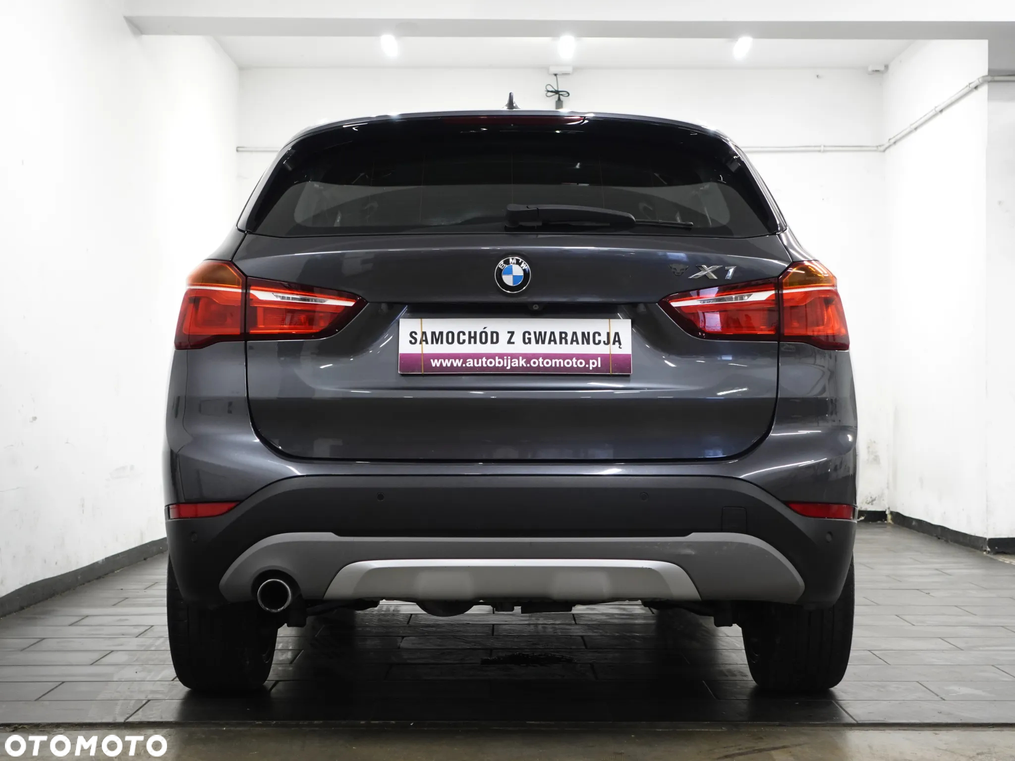 BMW X1 xDrive18d - 8