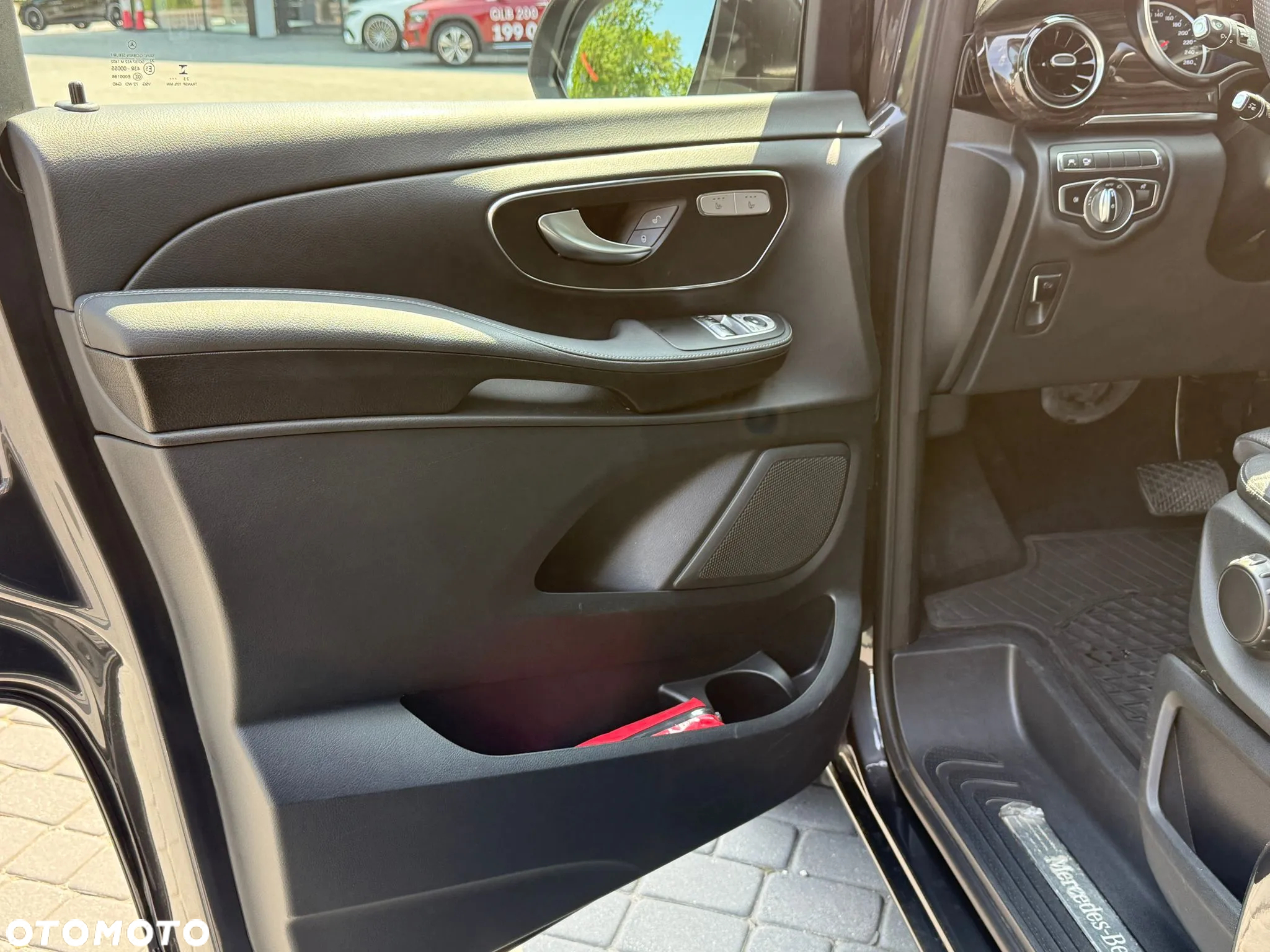 Mercedes-Benz Klasa V 250 d Avantgarde 9G-Tronic (d³ugi) - 8