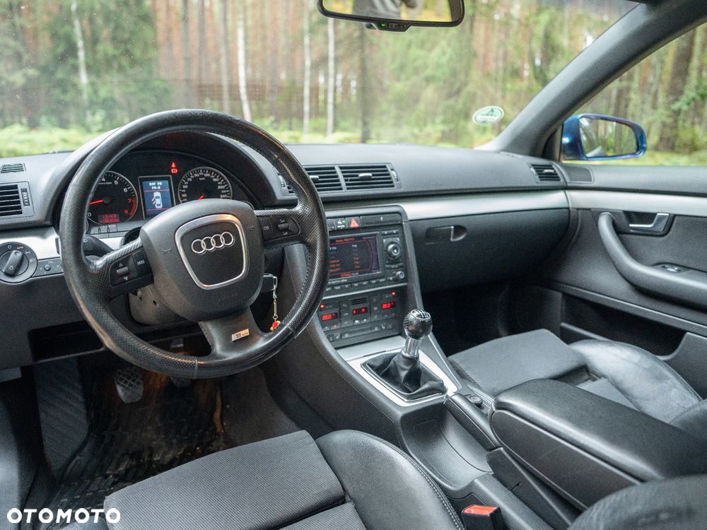 Audi A4 Avant 2.0 T FSI - 5