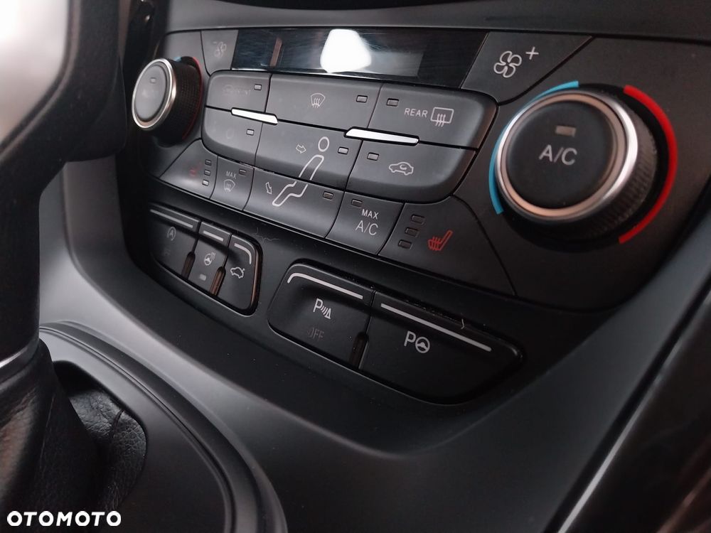 Ford C-MAX 1.5 EcoBoost Start-Stop-System Titanium - 12