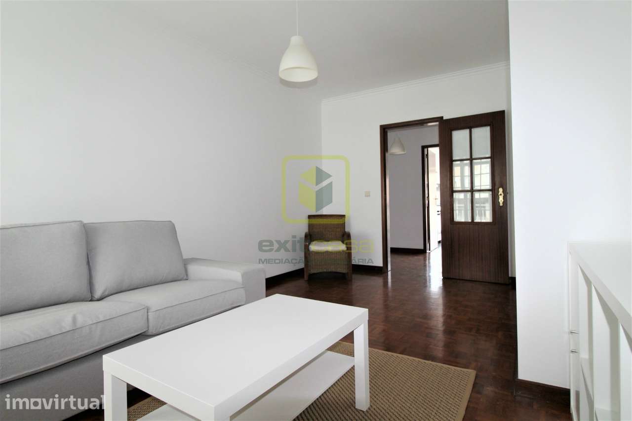 Apartamento T2 Equipado e Mobilado para Arrendamento - Grande imagem: 3/17
