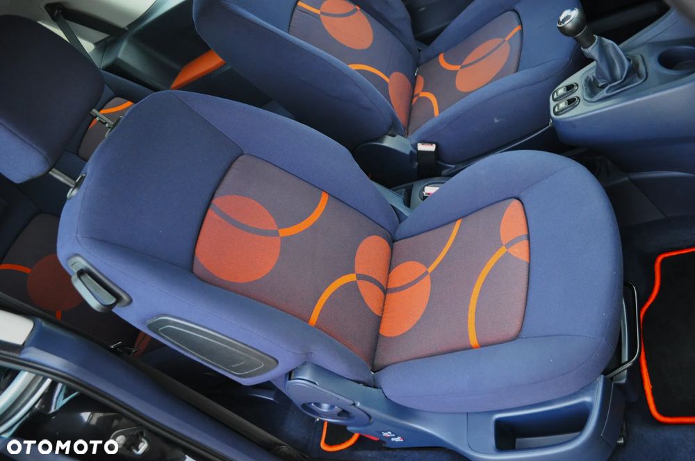 Peugeot 1007 90 Premium - 22