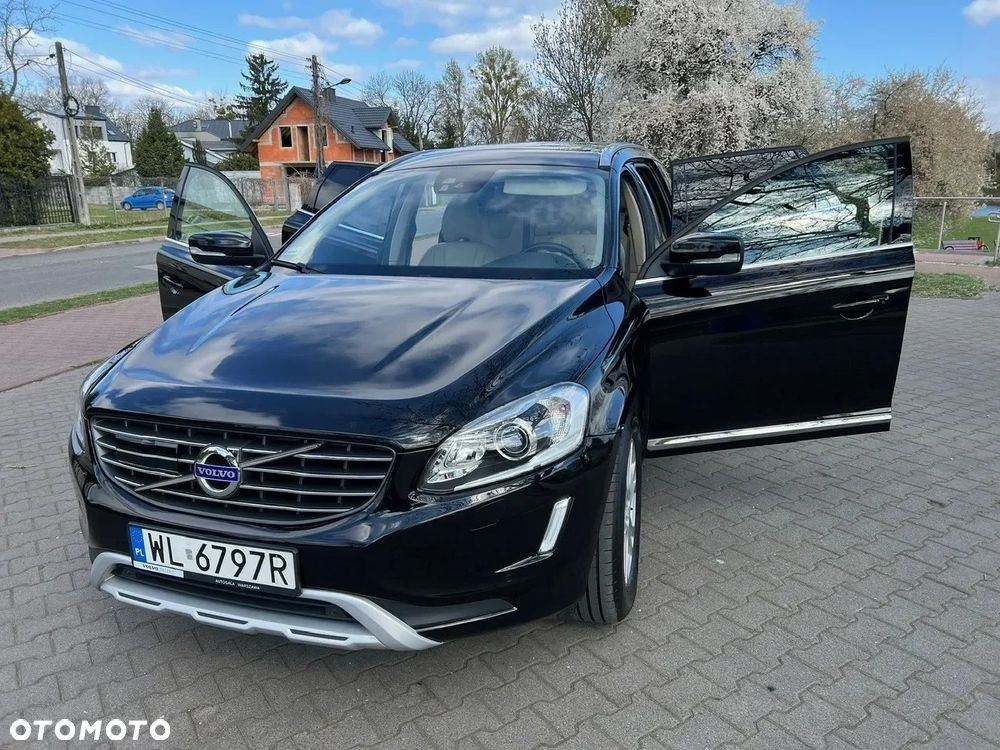 Volvo XC 60 D5 AWD Summum - 2