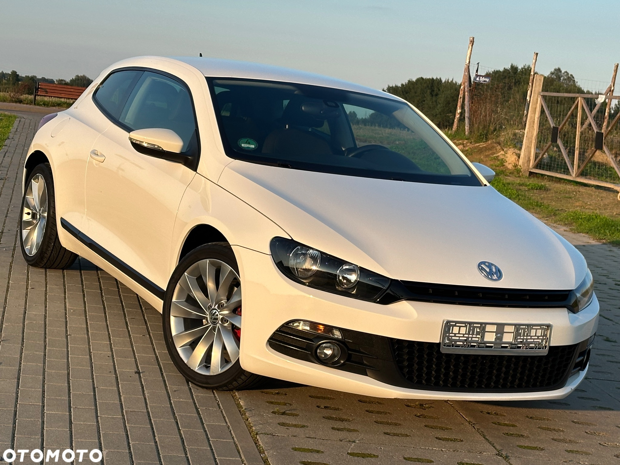 Volkswagen Scirocco 1.4 TSI - 2