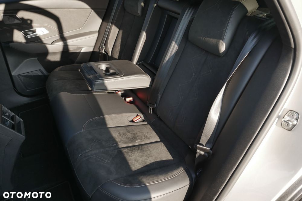 DS Automobiles DS 7 Crossback 1.6 E-Tense Performance Line + - 24