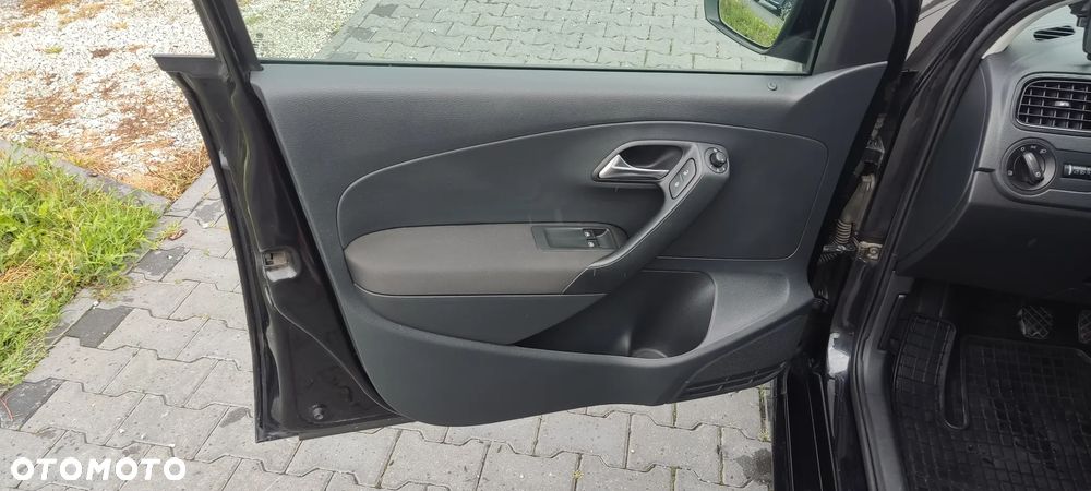 Volkswagen Polo 1.2 Style - 21