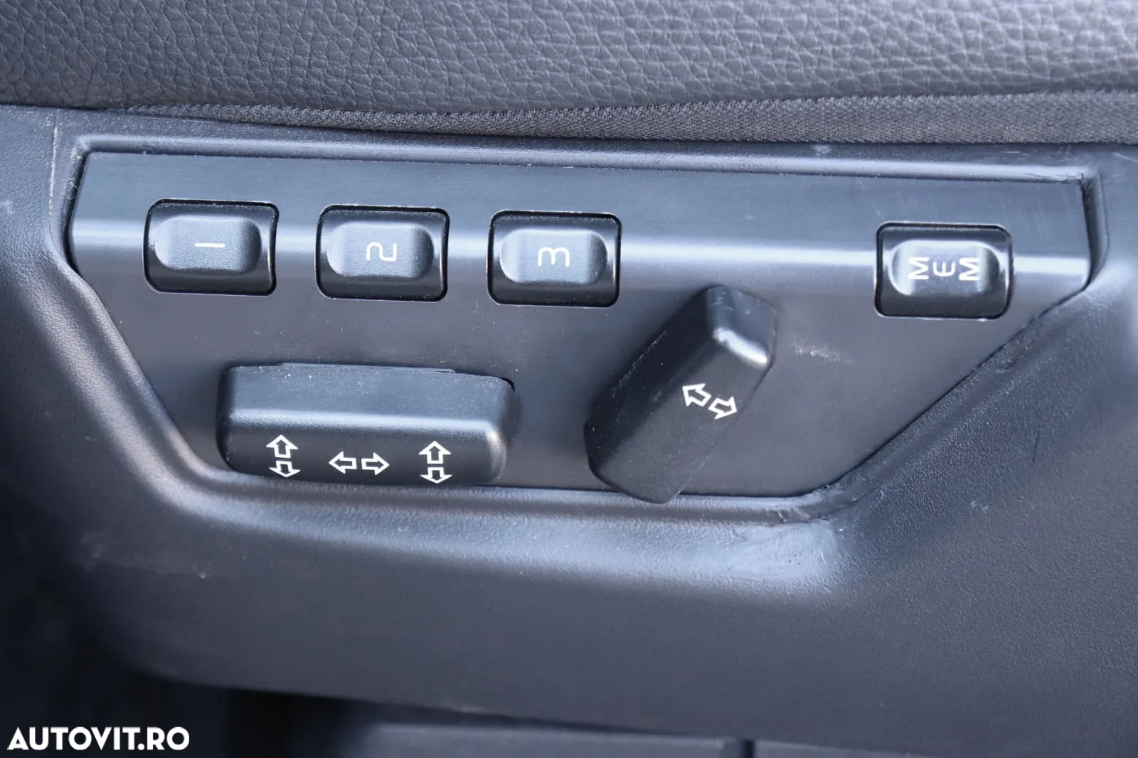 Volvo XC 90 D5 AWD Geartonic Summum - 23