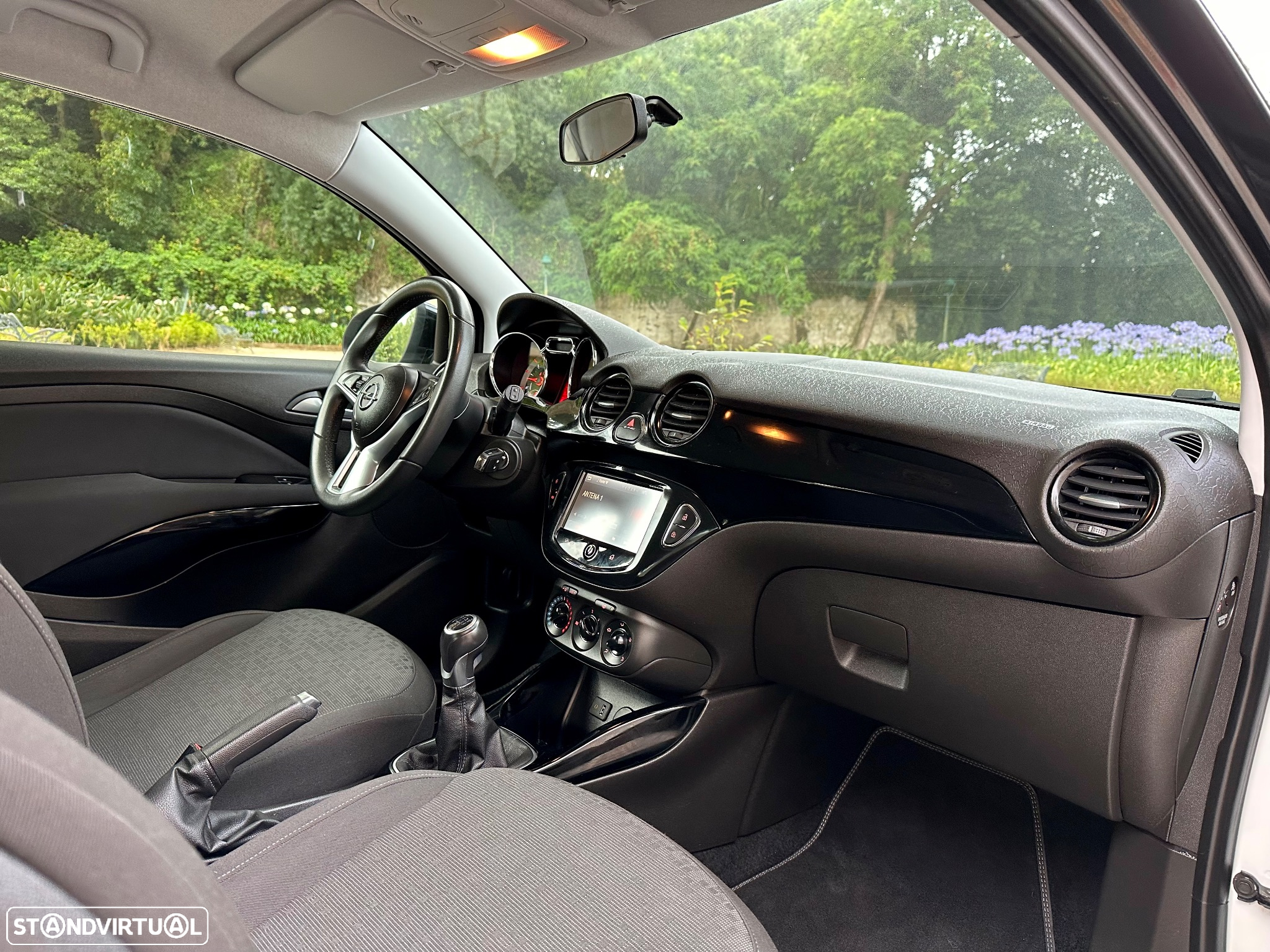Opel Adam 1.2 Glam - 13
