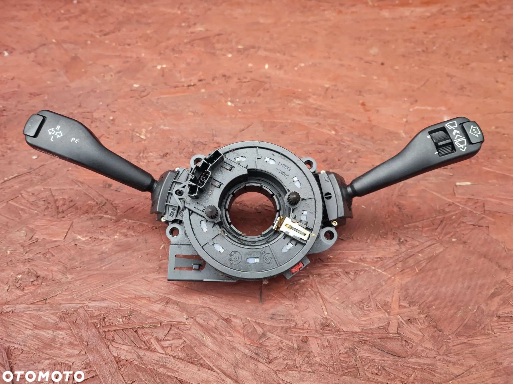 BMW E46 / E39 / E53 ORYGINALNE MANETKI KIERUNKOWSKAZÓW + TAŚMA KIEROWNICZA + MANETKA WYCIERACZEK Z BC O NR.8 375 408 / 8 363 668 / 8 376 443 OEM - 1