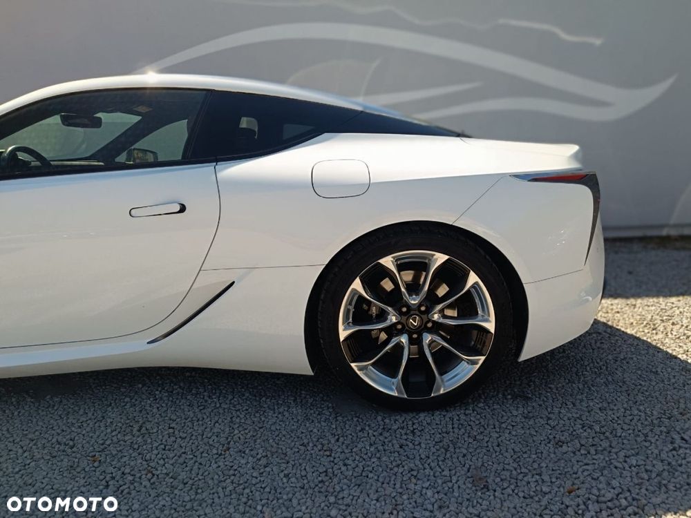 Lexus LC - 33