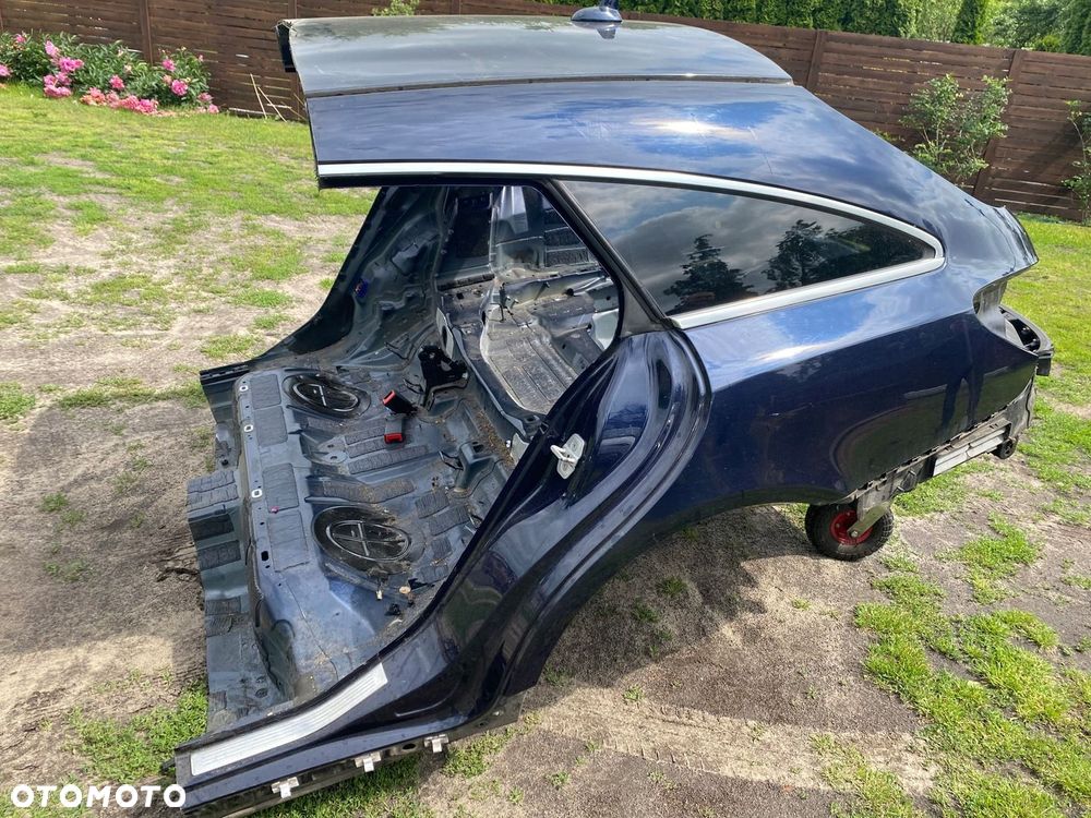 MERCEDES cls 218 Shooting Brake cwiartka prawa lewa kolor 890 - 4