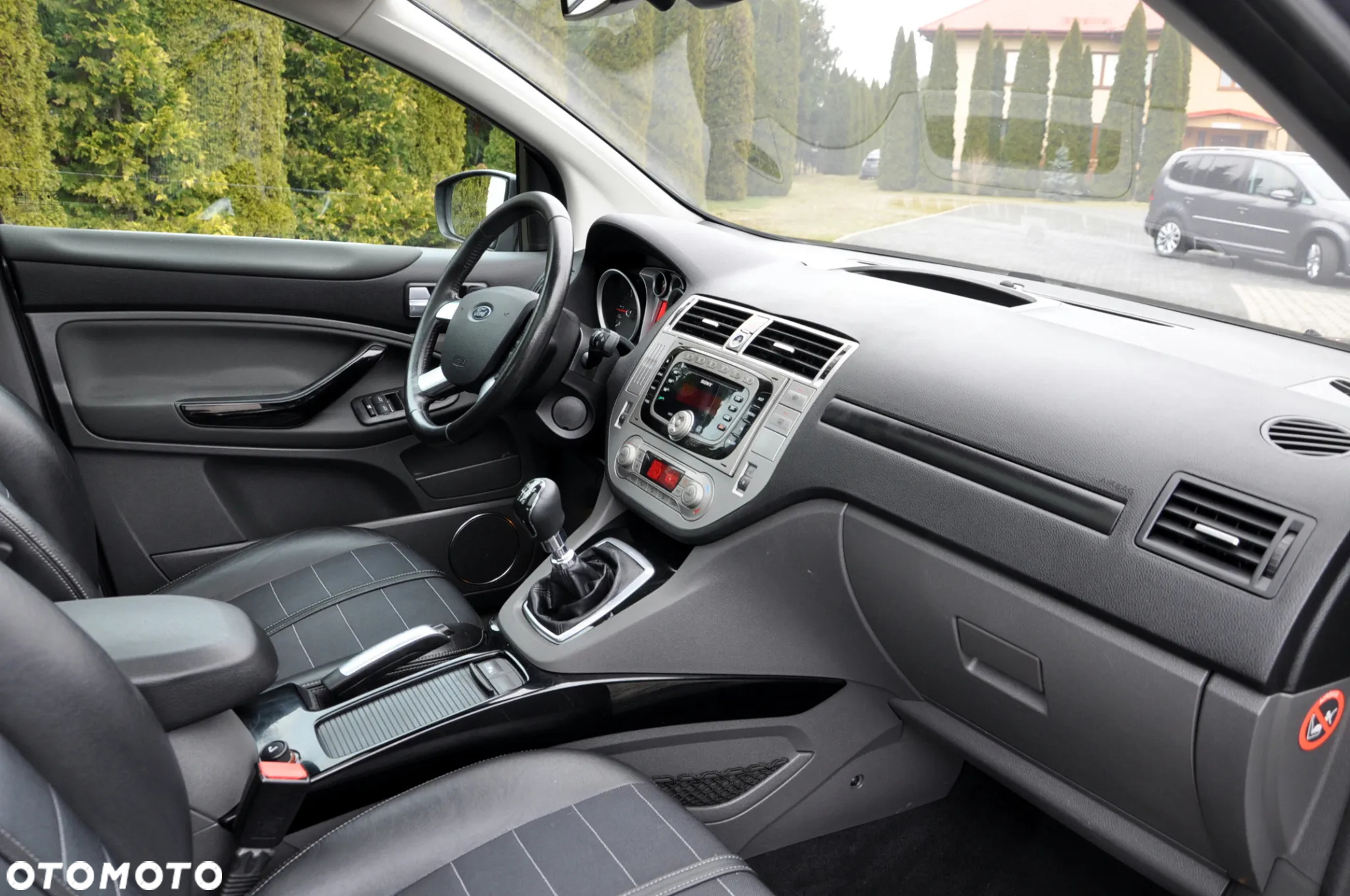 Ford Kuga 2.0 TDCi 4x4 Titanium - 19