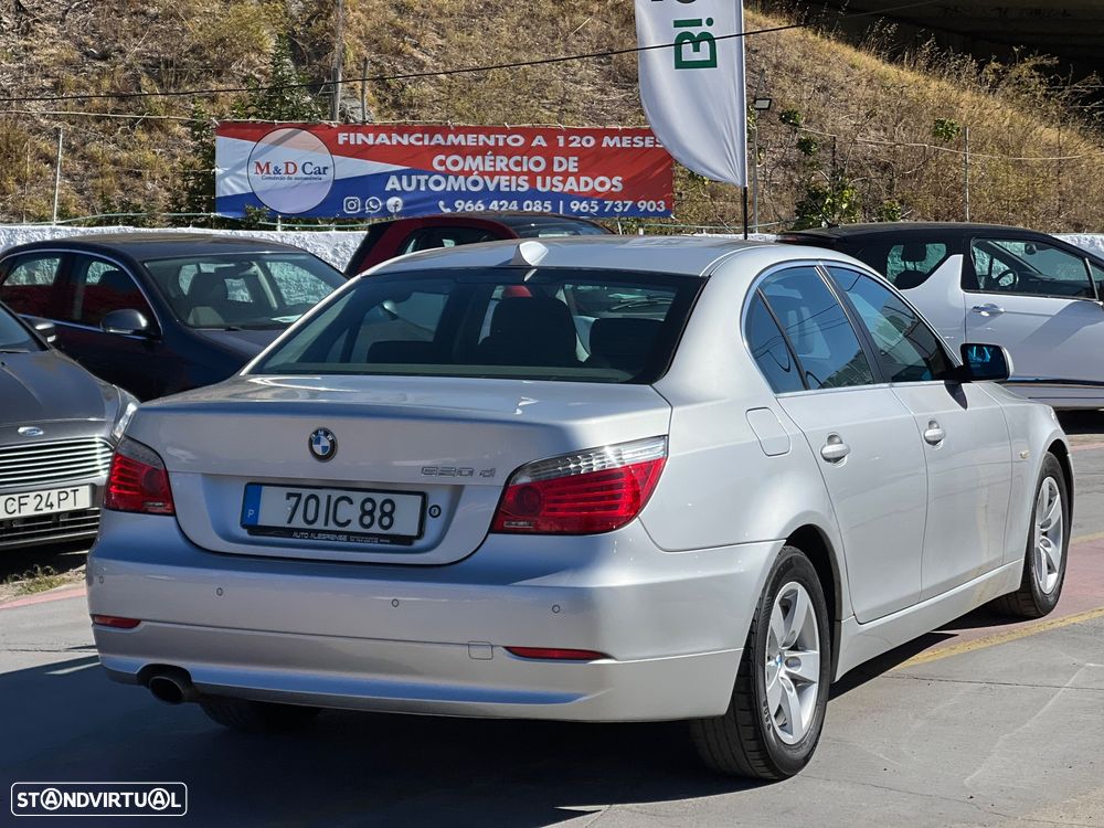 BMW 520 2009 photo 4