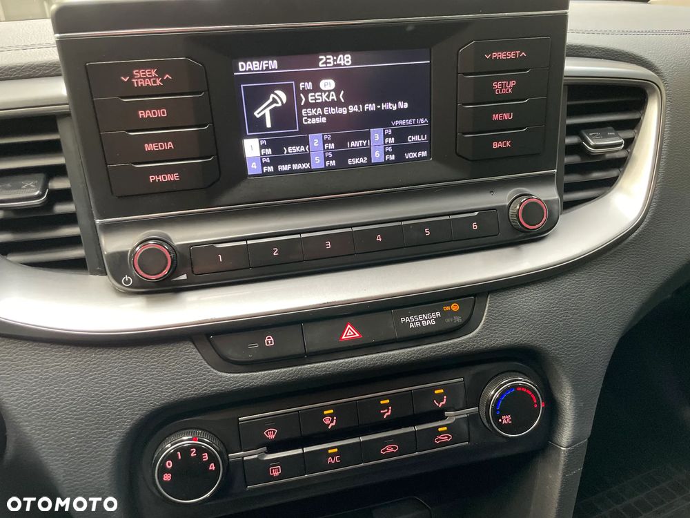 Kia Ceed 1.0 T-GDI S - 22
