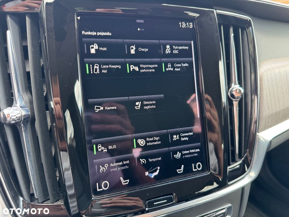 Volvo V90 T6 Recharge AWD Geartronic Inscription - 19