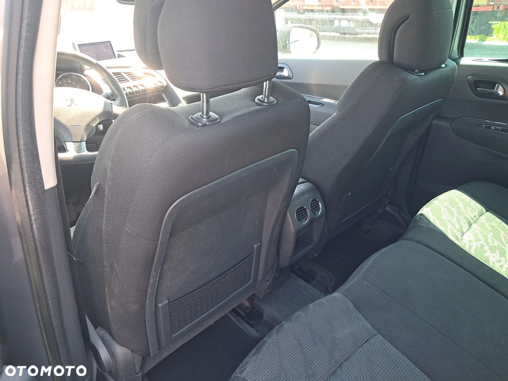 Peugeot 3008 - 9