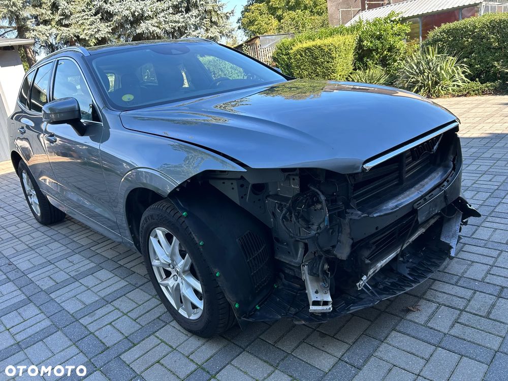 Volvo XC 60 D4 Geartronic Momentum - 11