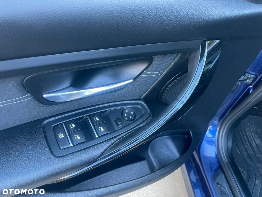 BMW Seria 3 - 12