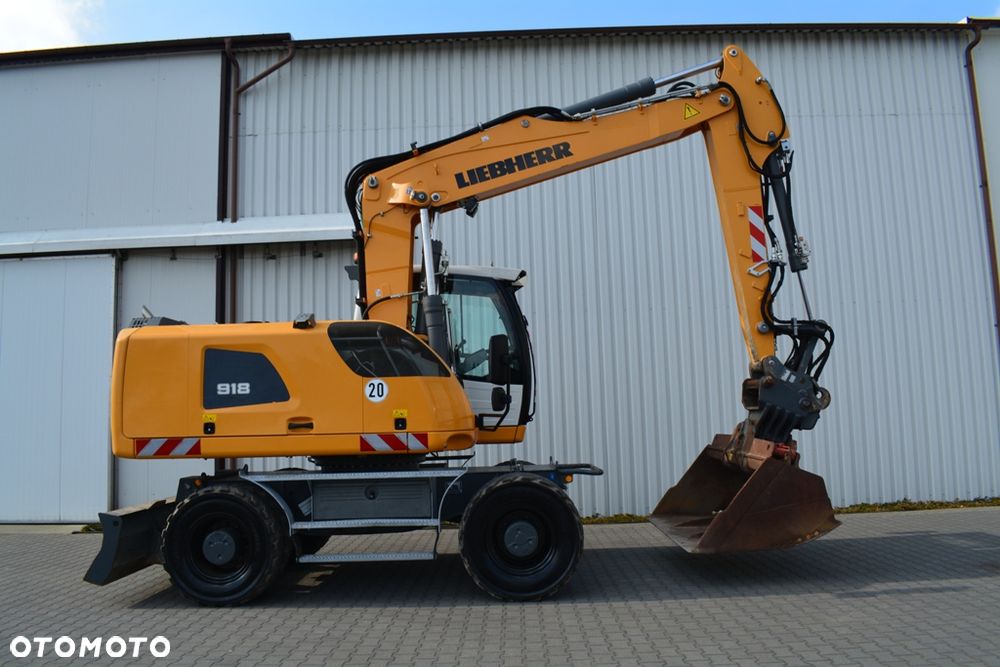 Liebherr A 918 Litronic / STAN PERFEKT / 18T / JAK NOWA / - 9