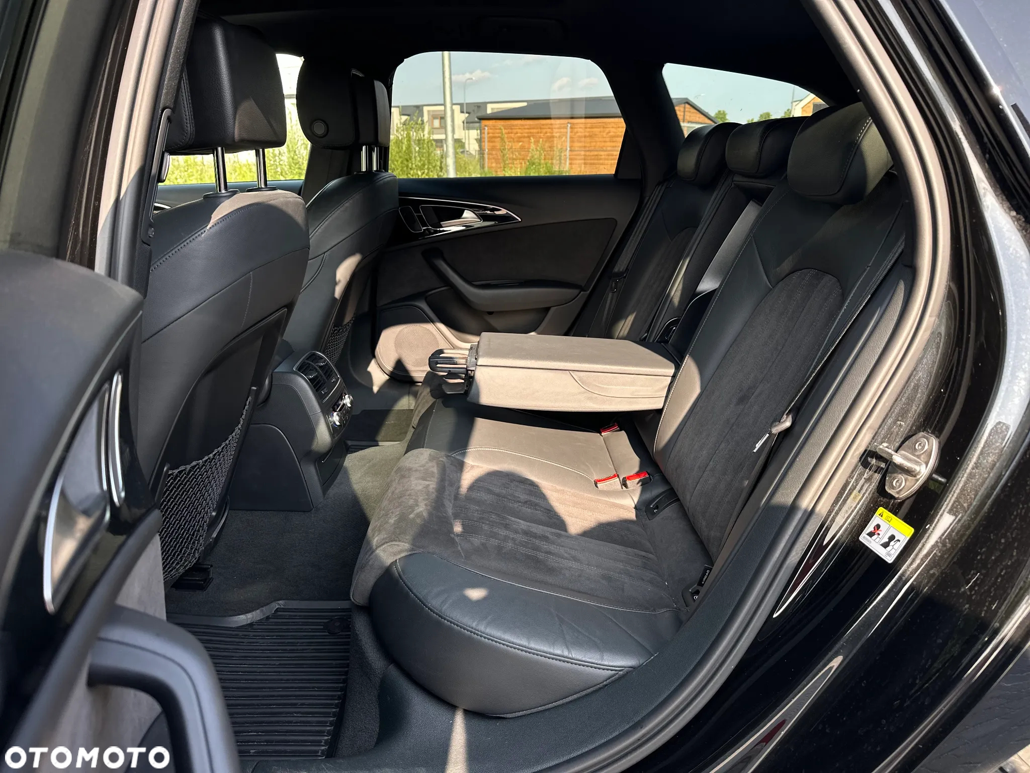 Audi A6 Avant 2.0 TDI quattro S tronic - 13