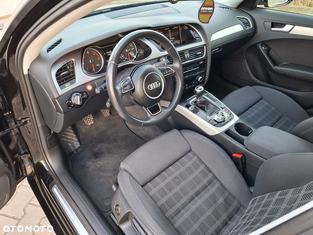 Audi A4 Limousine 2.0 TDI clean diesel - 29