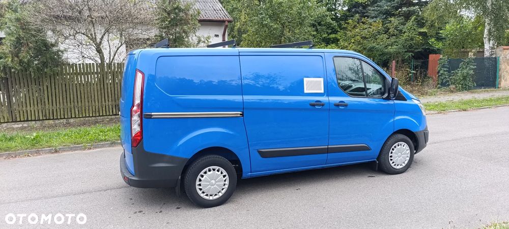 Ford TRANSIT CUSTOM - 8