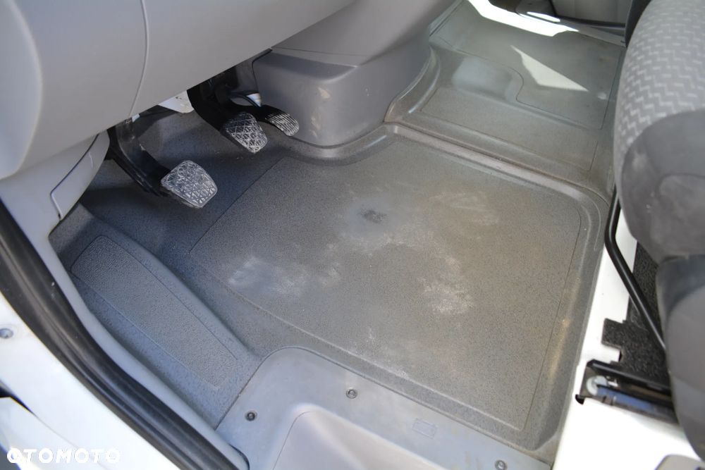 Volkswagen CRAFTER 35 2.0 TDI 109KM MAXI - 20