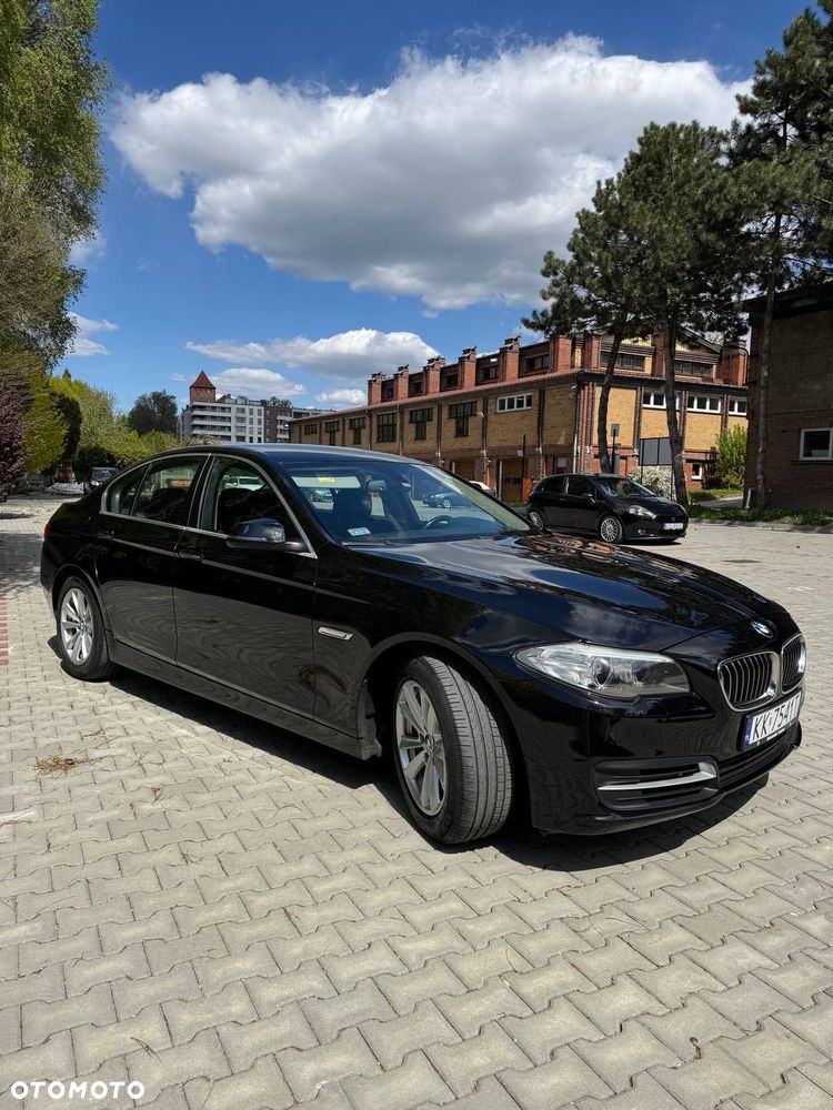 BMW Seria 5 518d - 3