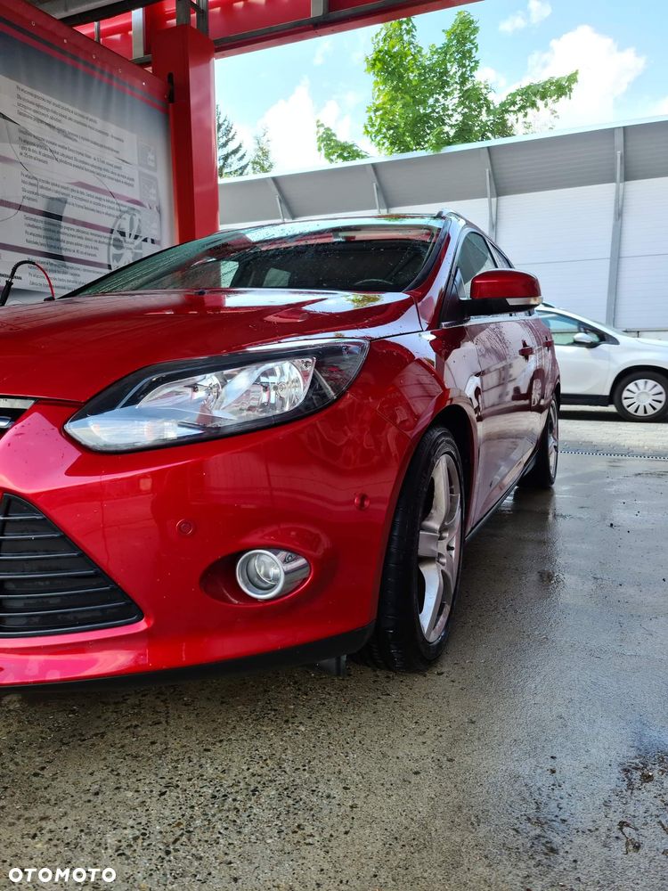 Ford Focus 1.6 EcoBoost Titanium - 1