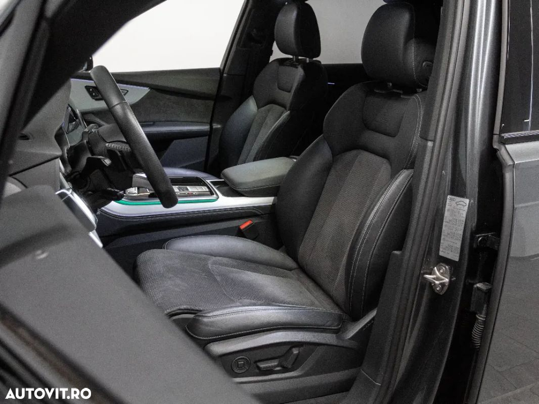 Audi Q7 - 25