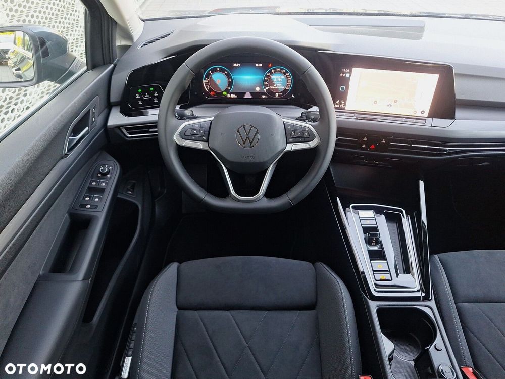Volkswagen Golf - 14